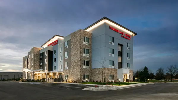 TownePlace Suites by Marriott Oconomowoc photo