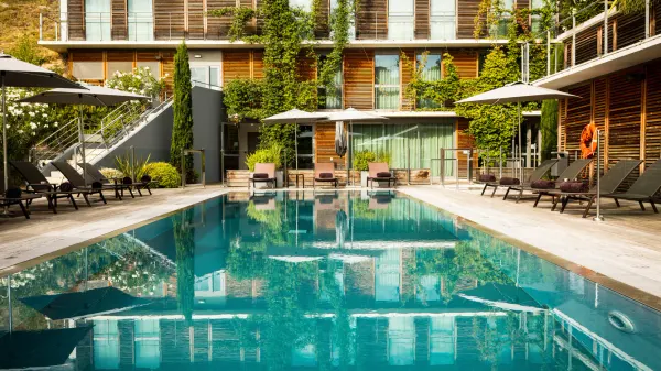 Courtyard Montpellier photo