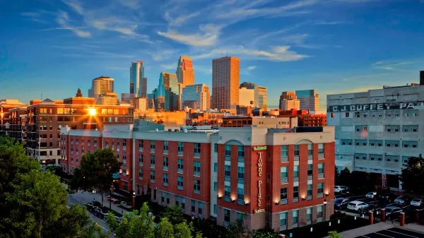 TownePlace Suites by Marriott Minneapolis Downtown/North Loop image