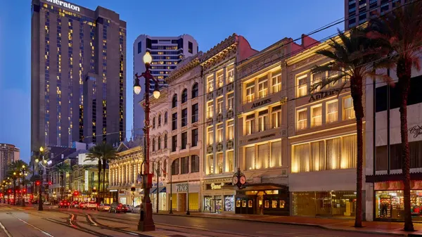 Sheraton New Orleans Hotel image