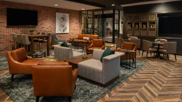 New Orleans Marriott Warehouse Arts District photo