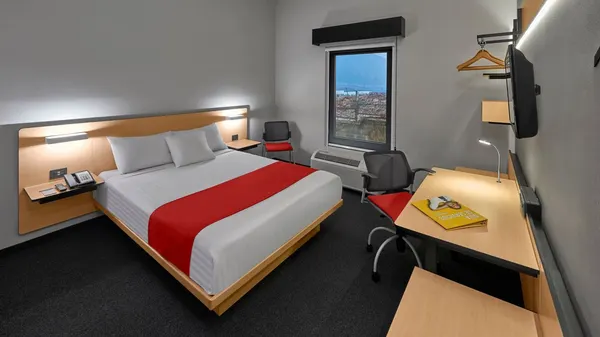 City Express by Marriott Monterrey Santa Catarina image