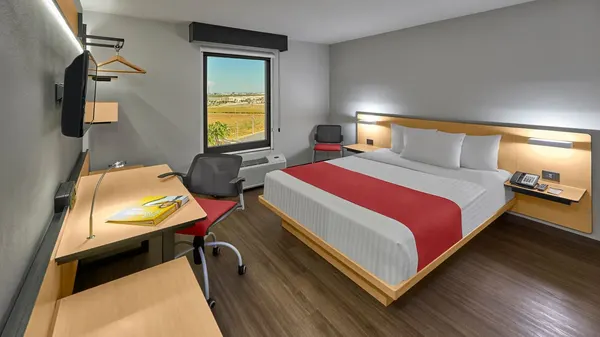 City Express by Marriott Monterrey Aeropuerto image