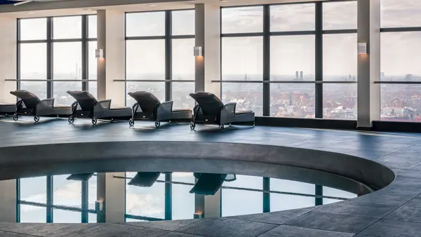 Four Points by Sheraton Munich Arabellapark image