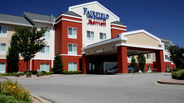 Fairfield Inn & Suites Marion photo