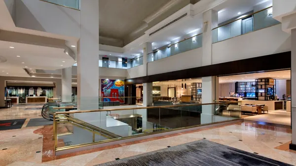 New York Marriott at the Brooklyn Bridge image