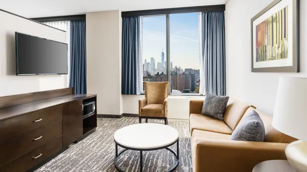 Fairfield Inn & Suites New York Midtown Manhattan/Penn Station image