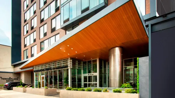 TownePlace Suites by Marriott New York Long Island City/Manhattan View image