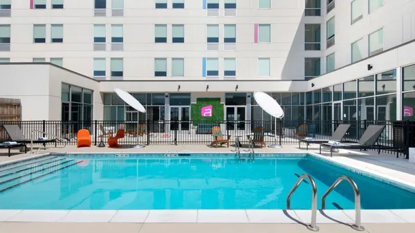 Aloft Oklahoma City Quail Springs image