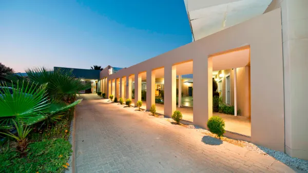 Protea Hotel Ondangwa photo