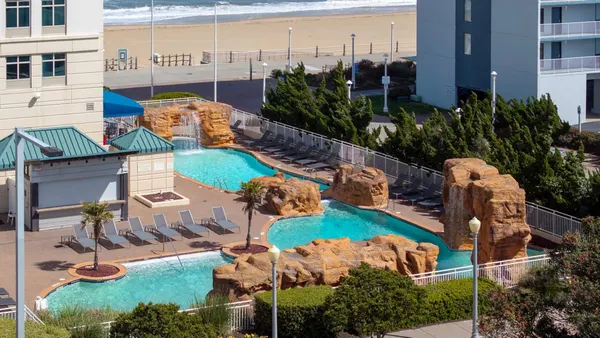 Courtyard Virginia Beach Oceanfront/North 37th Street image