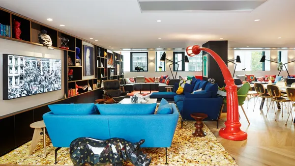 citizenM Paris Champs-Élysées image