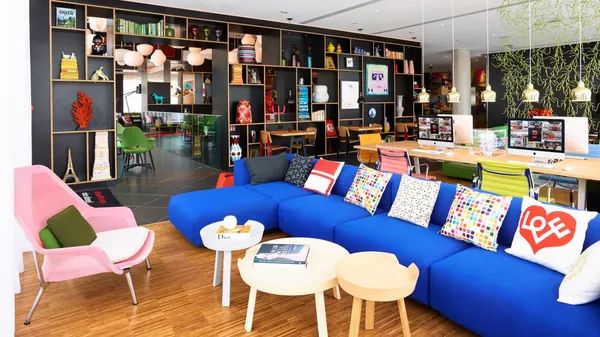 citizenM Paris La Defense photo