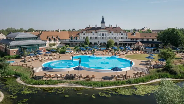 Marriott's Village d'Ile-de-France image
