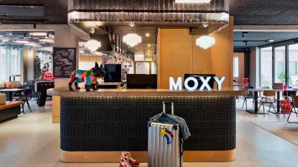 Moxy Paris Bastille image