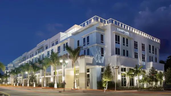 Courtyard Delray Beach image