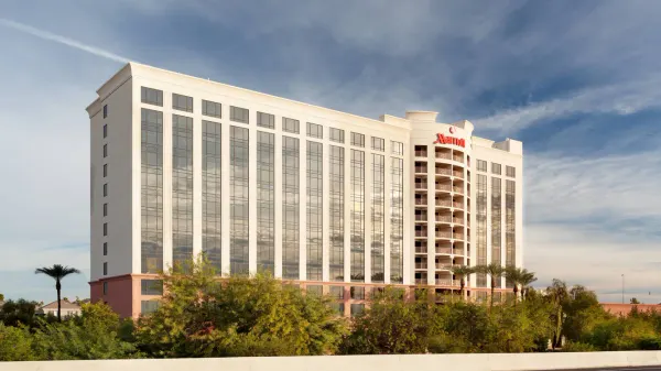 Marriott Phoenix Airport photo