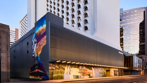 Renaissance Phoenix Downtown Hotel photo
