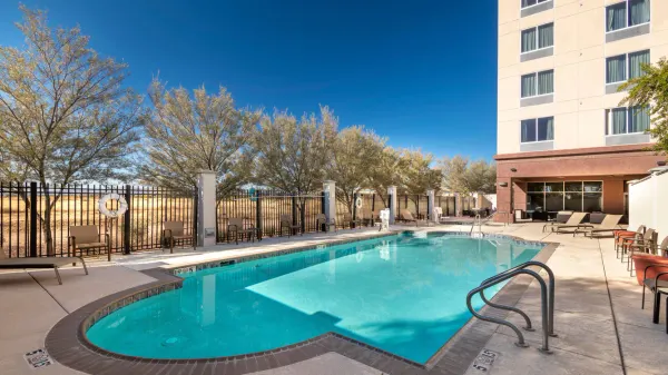 Fairfield Inn & Suites Phoenix Chandler/Fashion Center photo