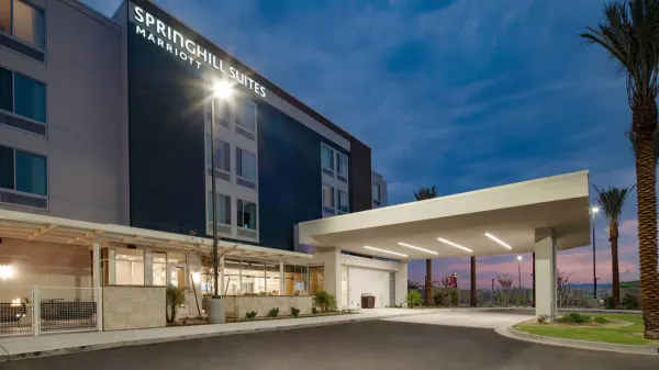 SpringHill Suites by Marriott Phoenix Goodyear image