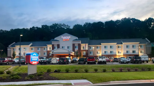Fairfield Inn & Suites Marietta photo