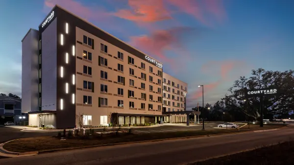 Courtyard Pensacola I-10 West photo