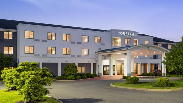 Courtyard Kingston image