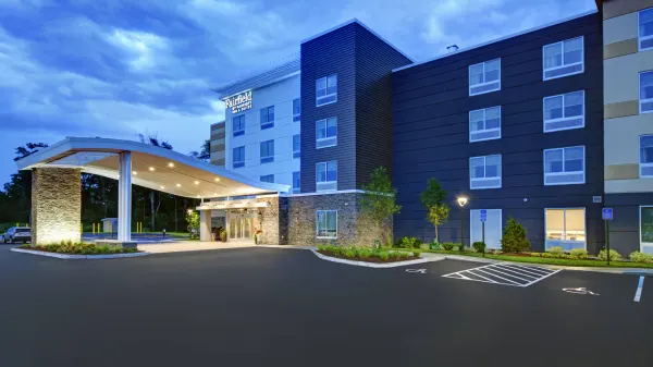 Fairfield Inn & Suites Mansfield photo