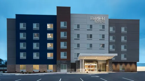 Fairfield Inn & Suites Stony Creek image