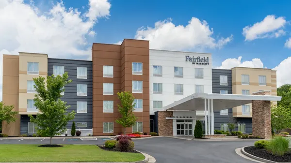 Fairfield Inn & Suites Calhoun photo