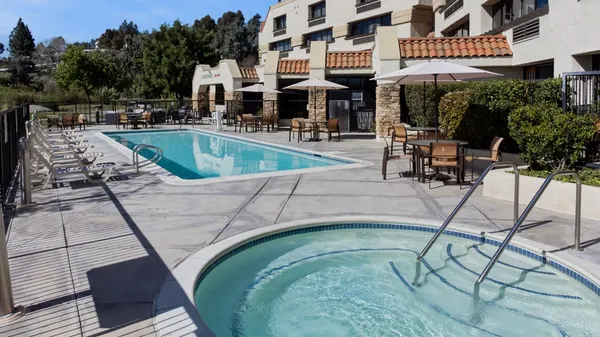 Courtyard San Diego Rancho Bernardo image