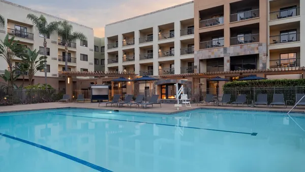 Courtyard San Diego Central image