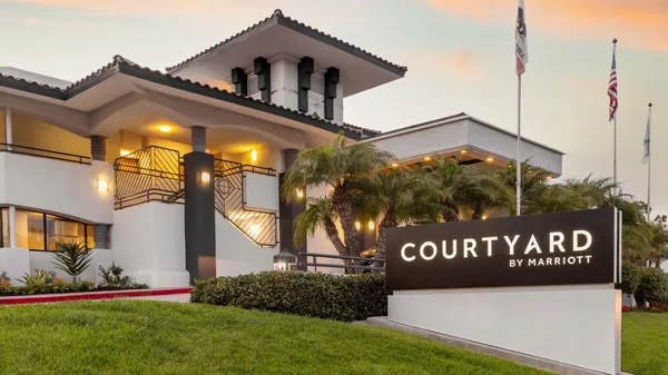 Courtyard San Diego Del Mar/Solana Beach image