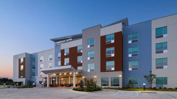 TownePlace Suites by Marriott San Antonio Northwest at The RIM image