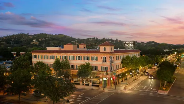 The Carlton Hotel, Atascadero – Paso Robles, a Tribute Portfolio Hotel photo