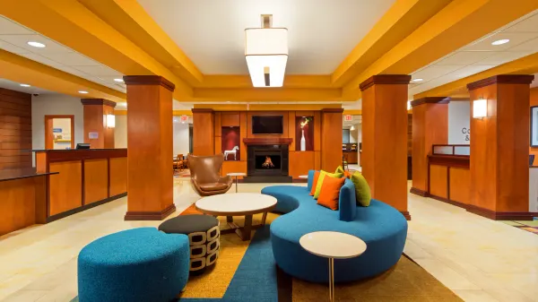 Fairfield Inn & Suites Louisville Downtown image