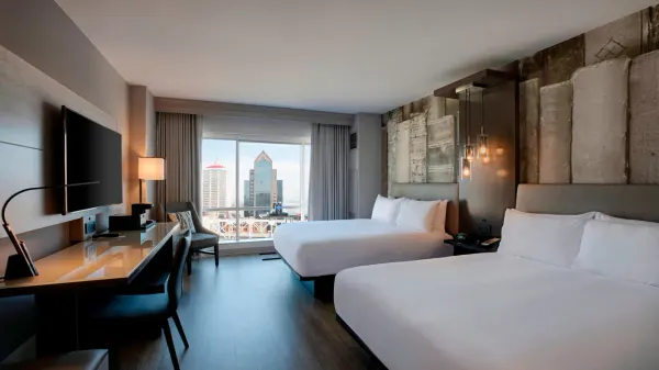 Louisville Marriott Downtown photo