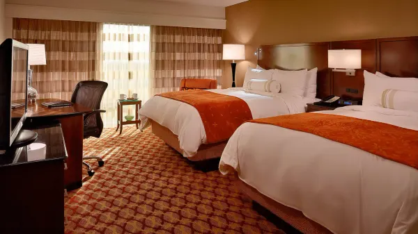 Louisville Marriott East photo