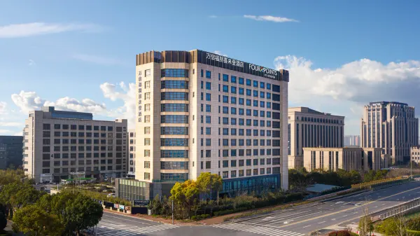 Four Points by Sheraton Shanghai, Kangqiao image