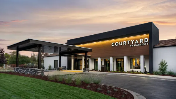 Courtyard San Jose Cupertino image