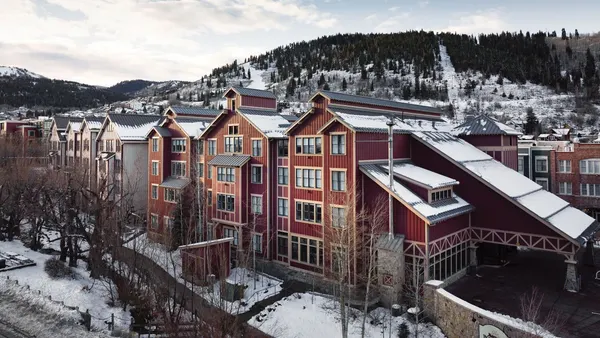 Marriott's Summit Watch image