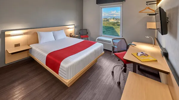City Express by Marriott San Luis Potosi Zona Universitaria image