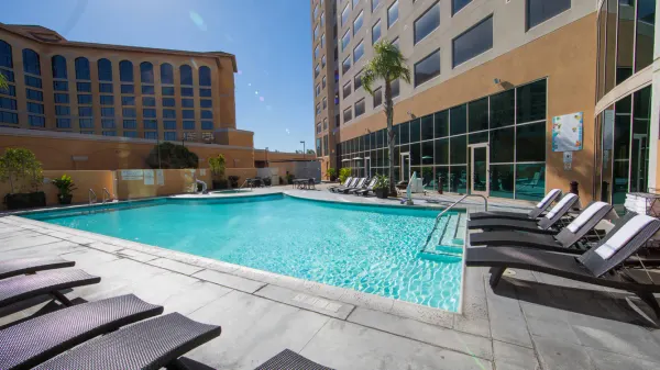 Anaheim Marriott Suites image