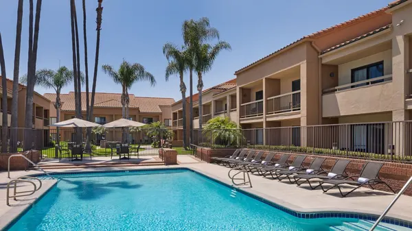 Courtyard Anaheim Buena Park image
