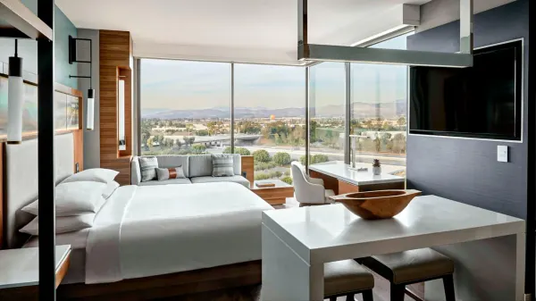 Marriott Irvine Spectrum photo
