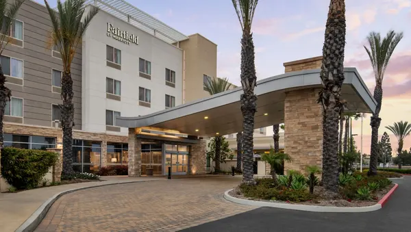 Fairfield Inn & Suites Tustin Orange County image