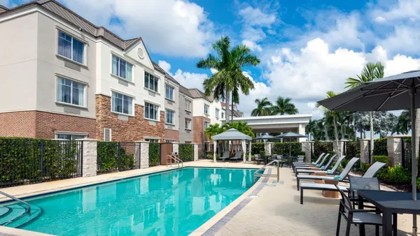 Courtyard Sarasota at University Town Center photo