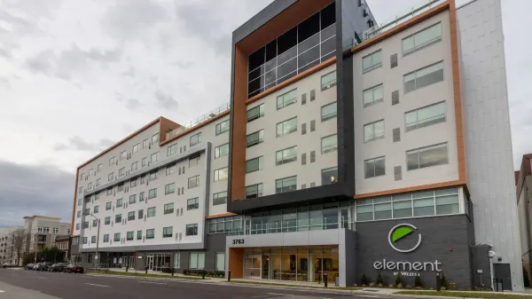 Element St. Louis Midtown image