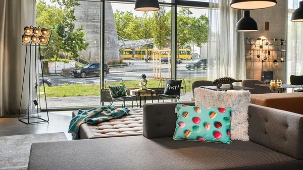 Moxy Stuttgart Feuerbach photo