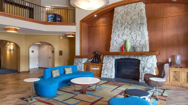 Fairfield Inn & Suites Santa Rosa Sebastopol image